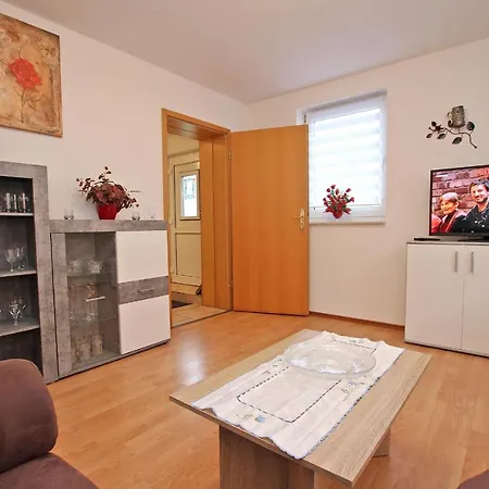Ferienhaus See 8801 Tatil Evi